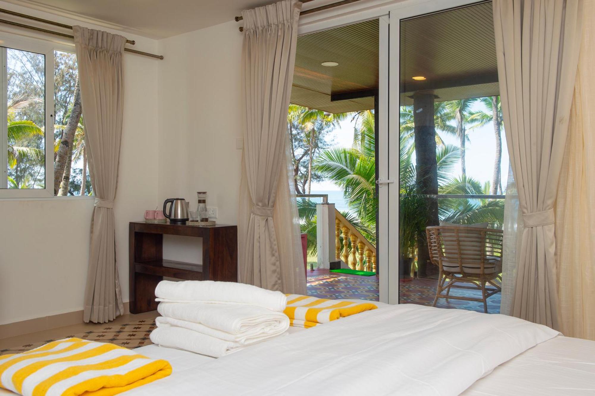 אגונדה The Rose Goa Beach Resort מראה חיצוני תמונה