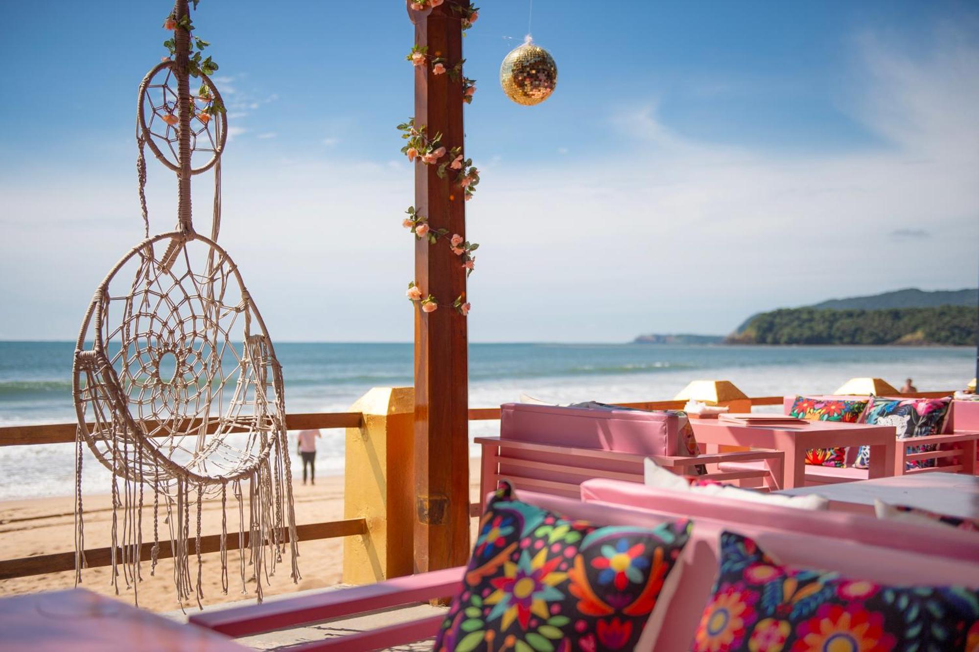 אגונדה The Rose Goa Beach Resort מראה חיצוני תמונה