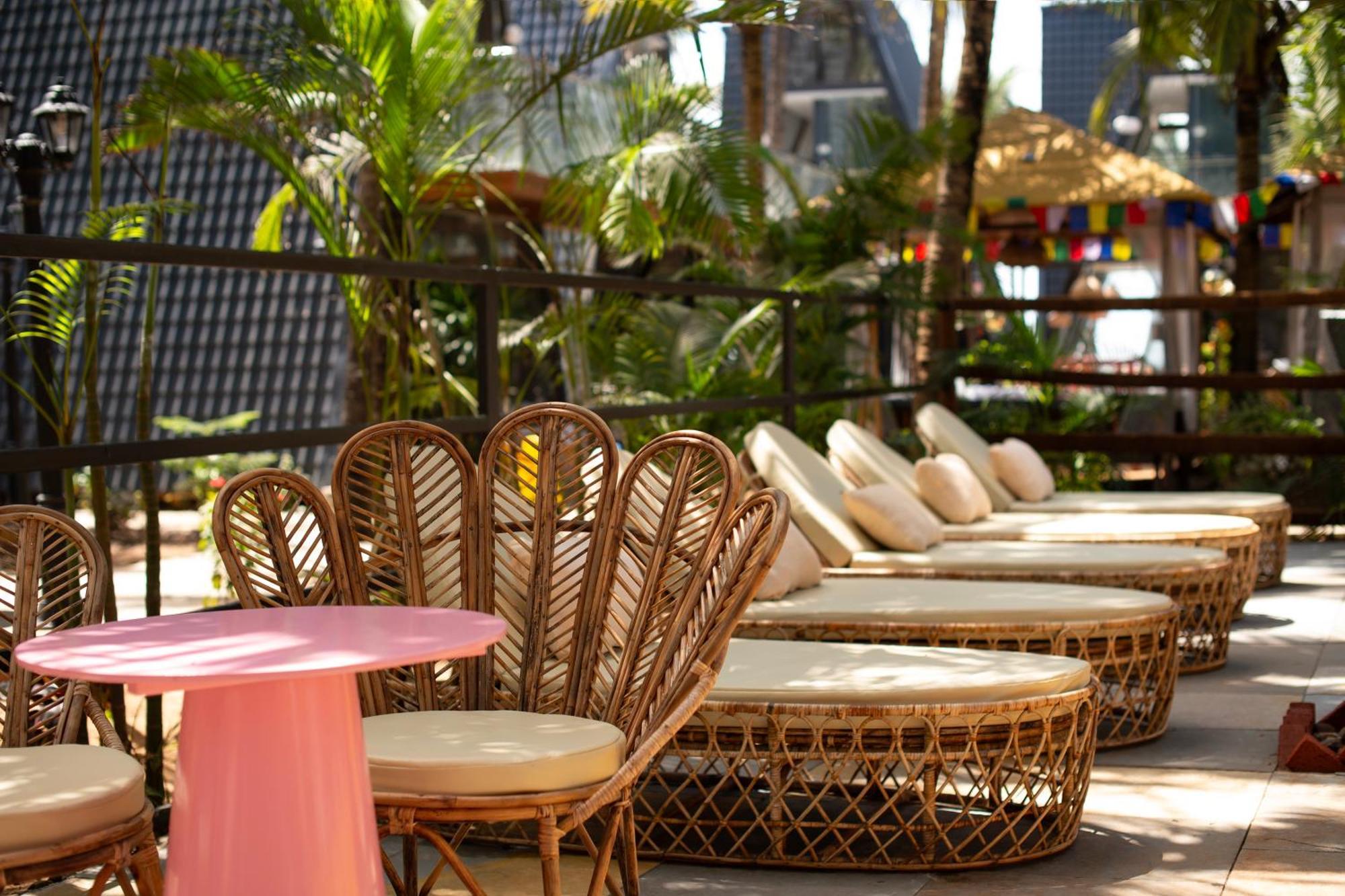 אגונדה The Rose Goa Beach Resort מראה חיצוני תמונה