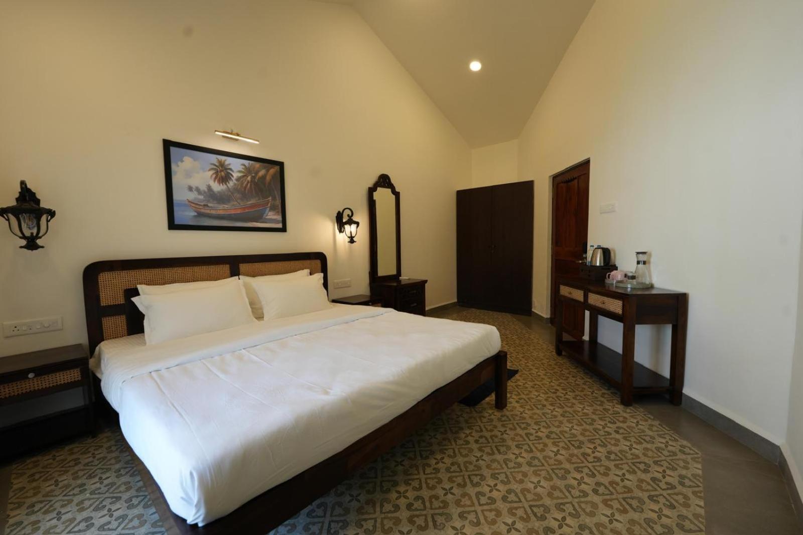 אגונדה The Rose Goa Beach Resort מראה חיצוני תמונה