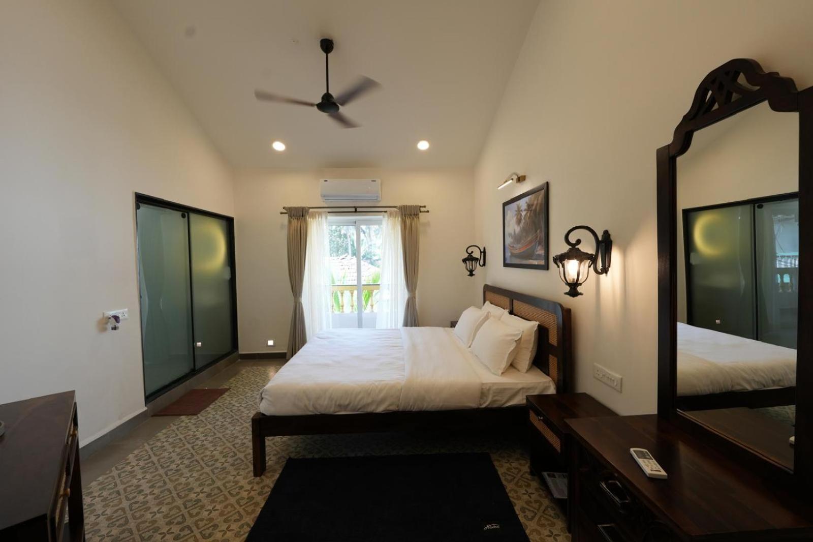 אגונדה The Rose Goa Beach Resort מראה חיצוני תמונה