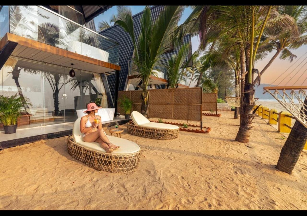 אגונדה The Rose Goa Beach Resort מראה חיצוני תמונה